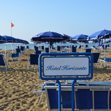 Hotel Horizonte Бибионе Екстериор снимка